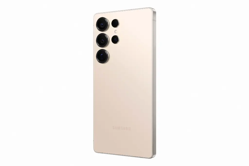 120-galaxy-s25ultra-titaniumpinkgold-device-back-r30 (1).webp