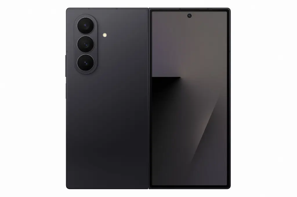 023-galaxy-zfold7-jetblack-openback.webp