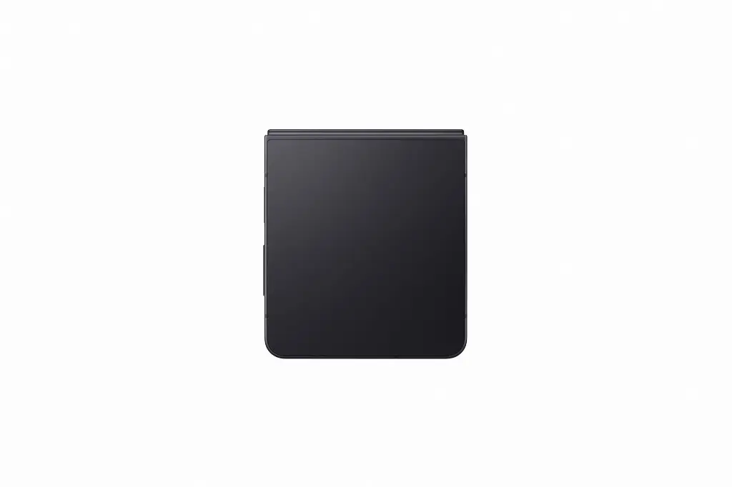 022-galaxy-zflip7-jetblack-closedback.webp